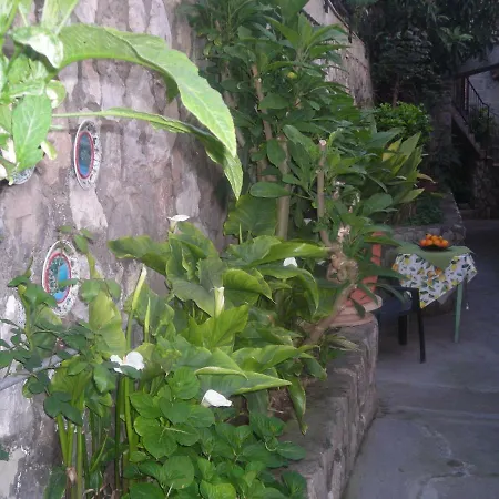 Alojamento de Acomodação e Pequeno-almoço L'arcobaleno 4*