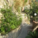 L'arcobaleno לינה וארוחת בוקר
