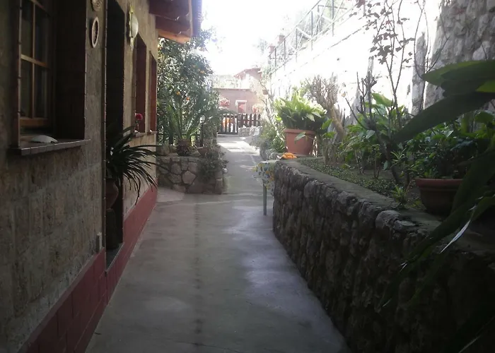 拉科博雷诺住宿加早餐旅馆 4*